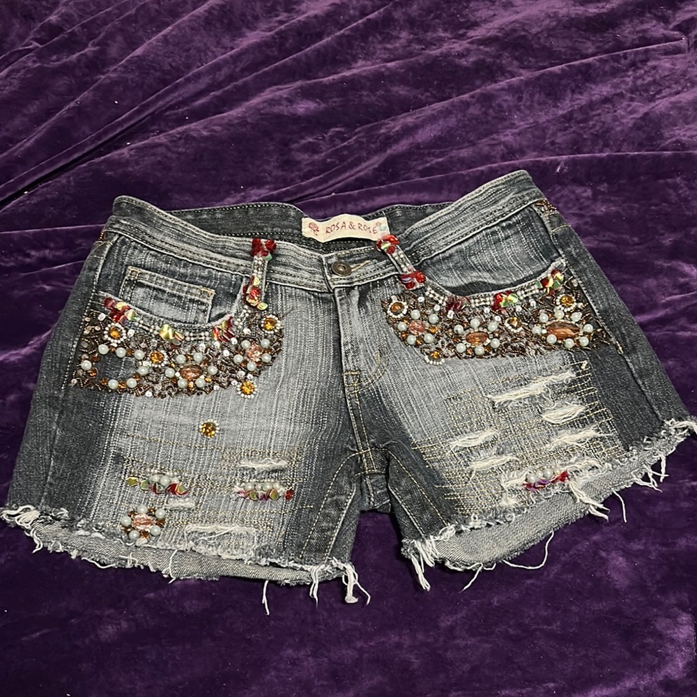Rosa & Rose Distressed Embellished Jean Shorts SZ M Junior